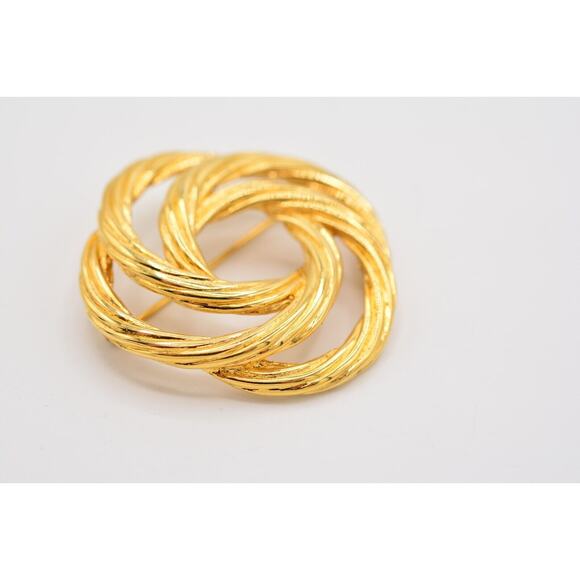 Monet Vintage Round Pin Brooch Gold Tone Metal Shiny Signed Chunky 1980s Bin4 - Picture 10 of 12